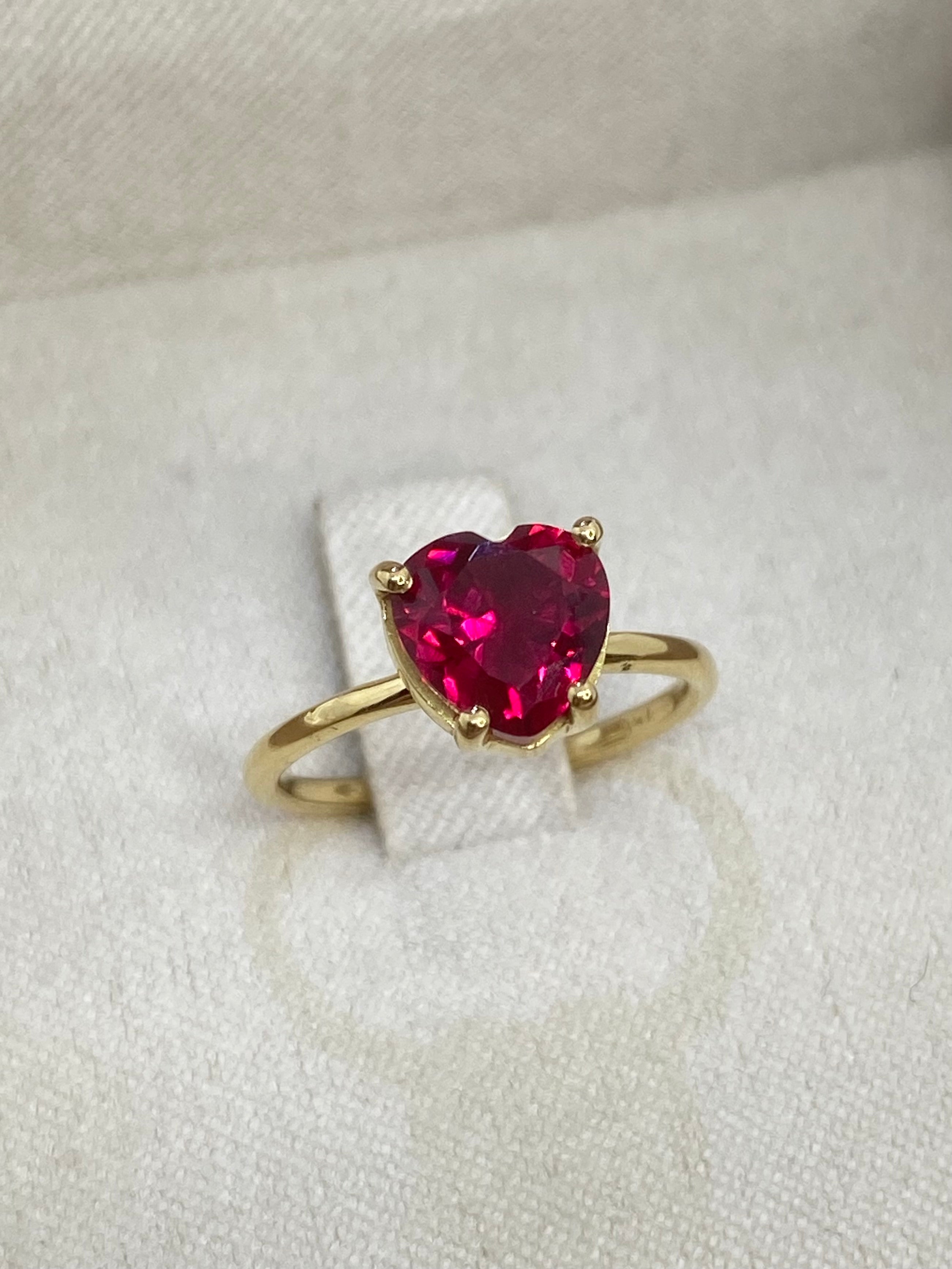 Anello a cuore in oro 18kt con granato naturale - Shine Gioielli