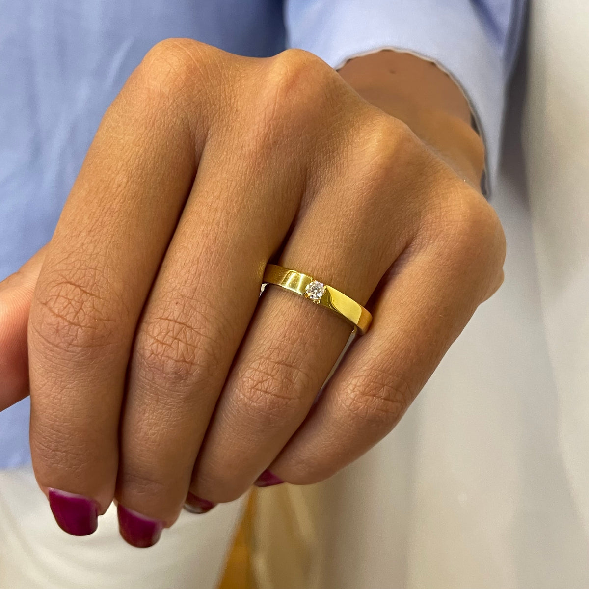 Fede nuziale in oro giallo con diamante 3mm