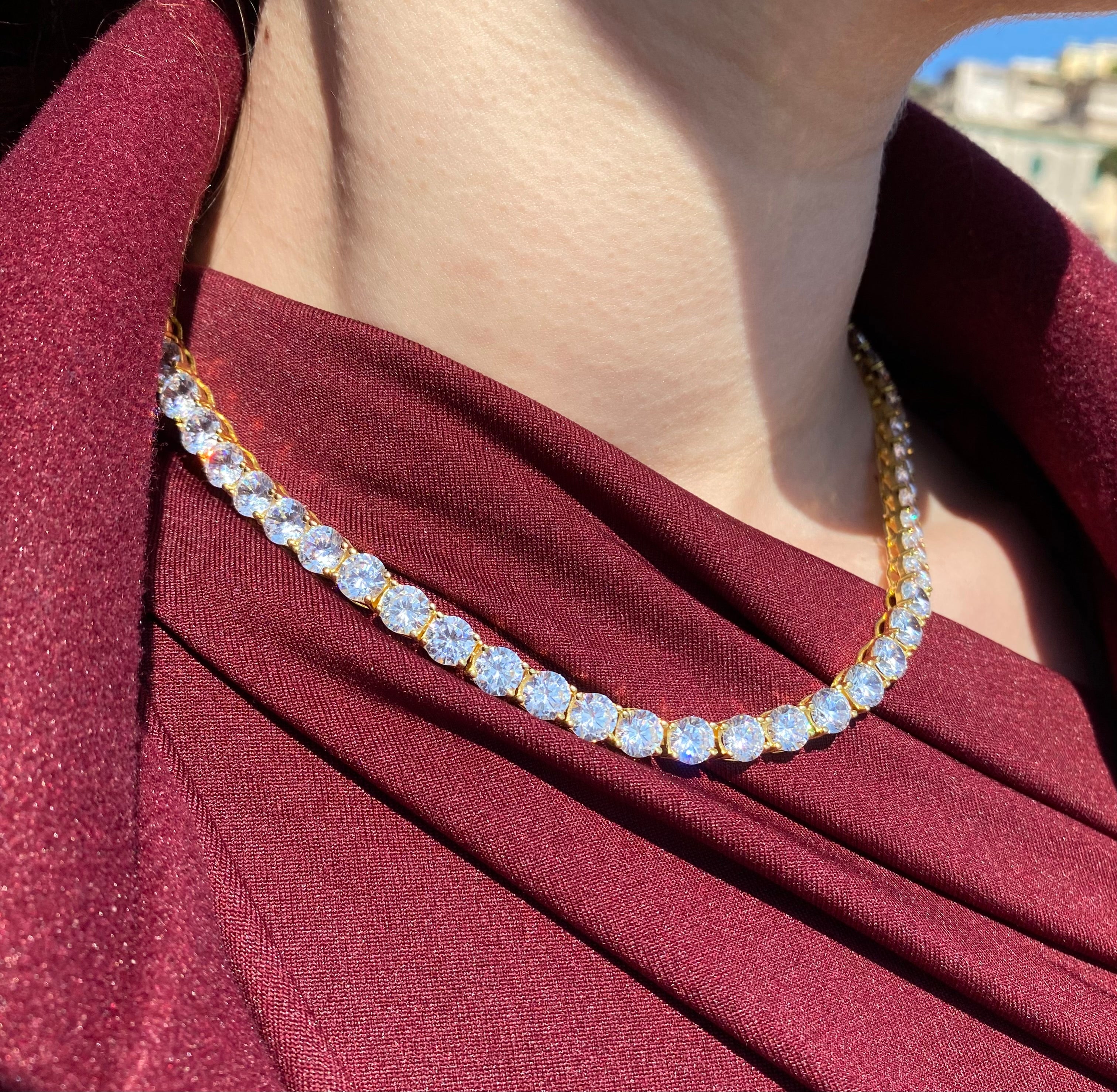 Collana tennis luxury con pietre luminose