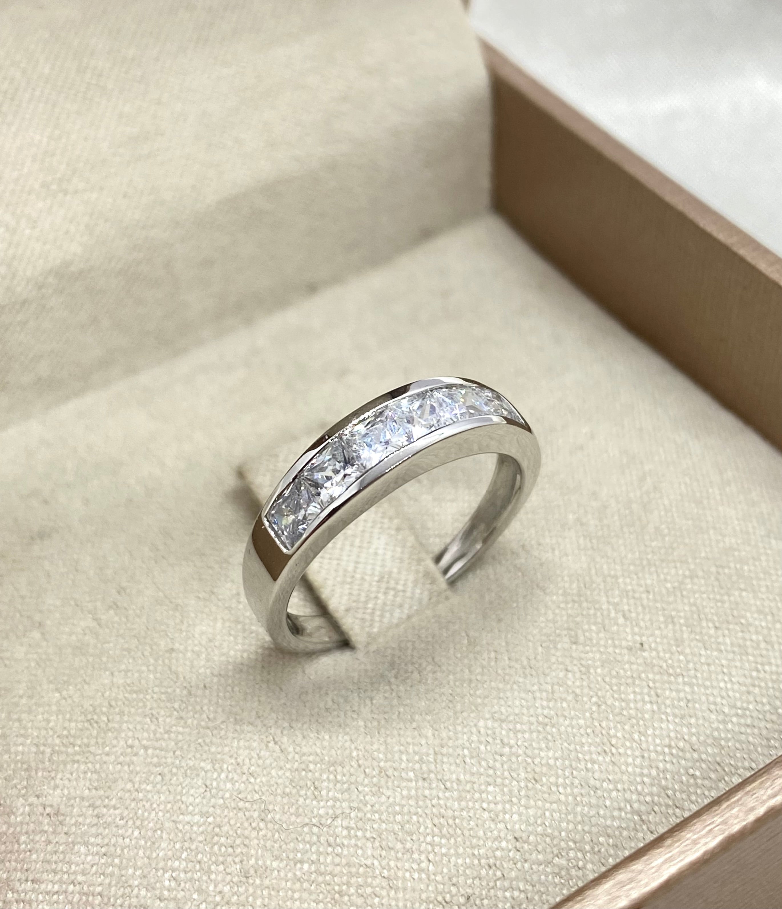 Anello carrè brillante - Shine Gioielli