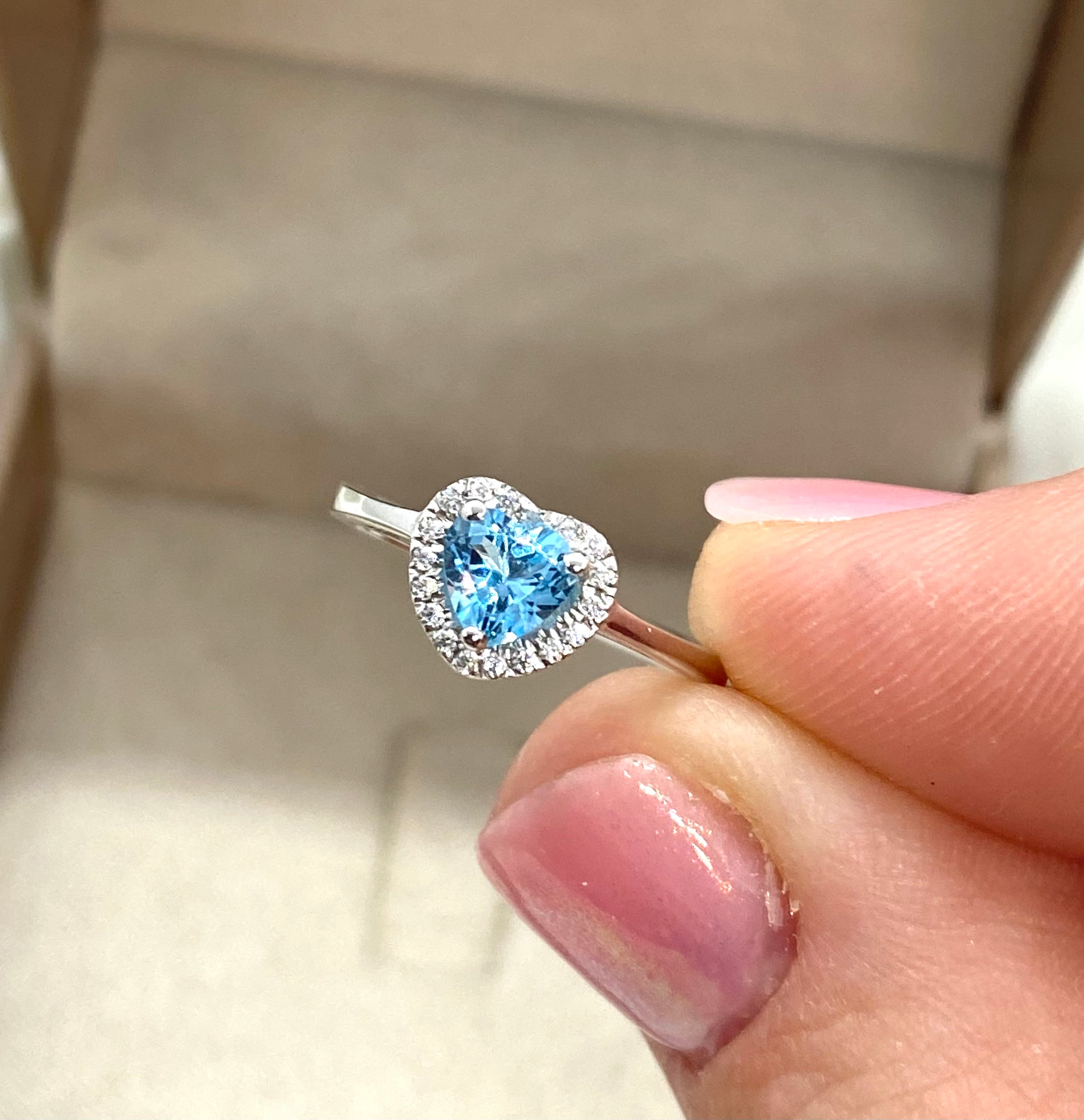 Anello cuore scintillante con topazio naturale - Shine Gioielli