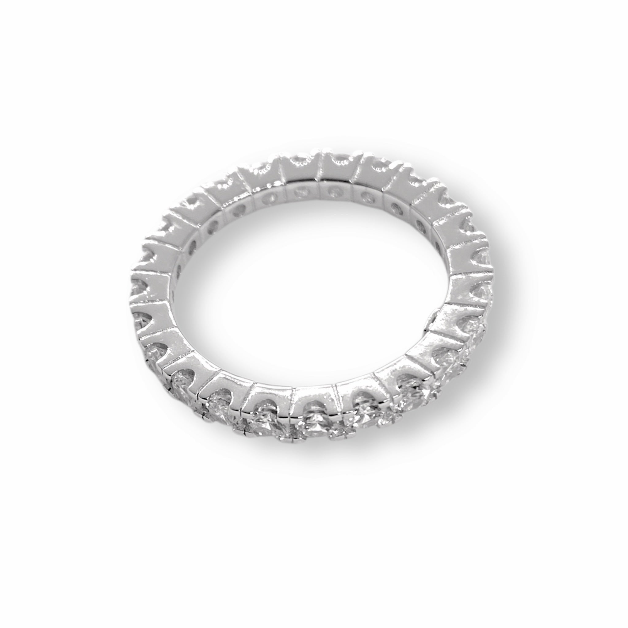 Anello eternity montatura squadrata con moissaniti