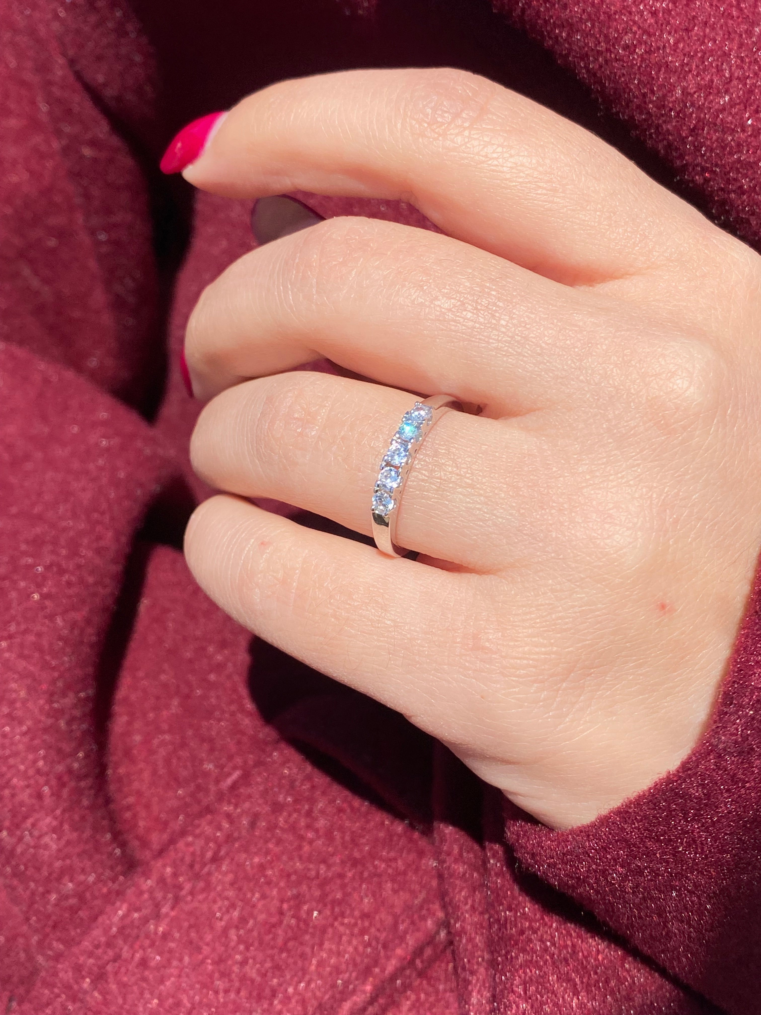Mini Riviera Ring