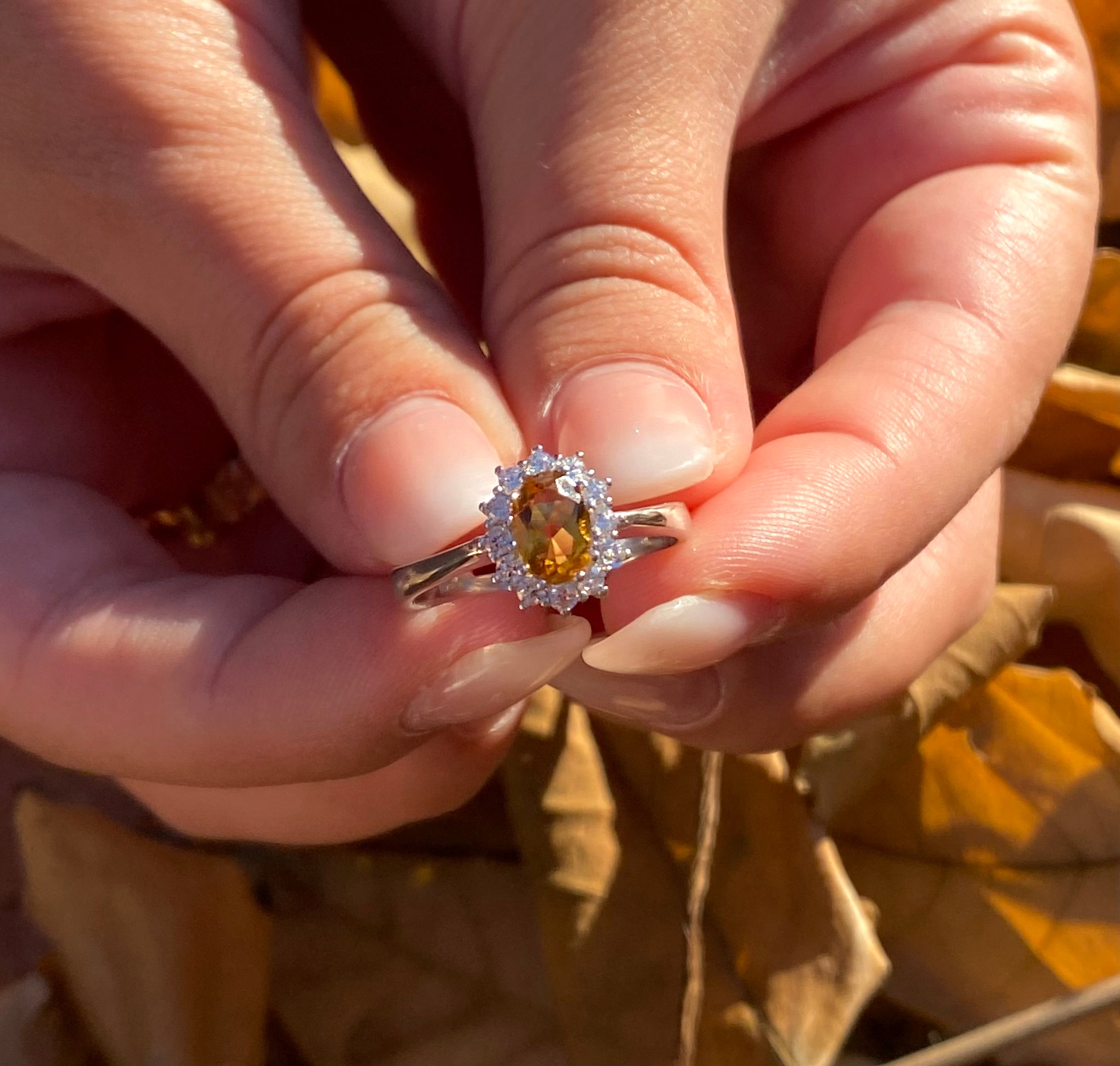 Sparkling brown quartz oval ring