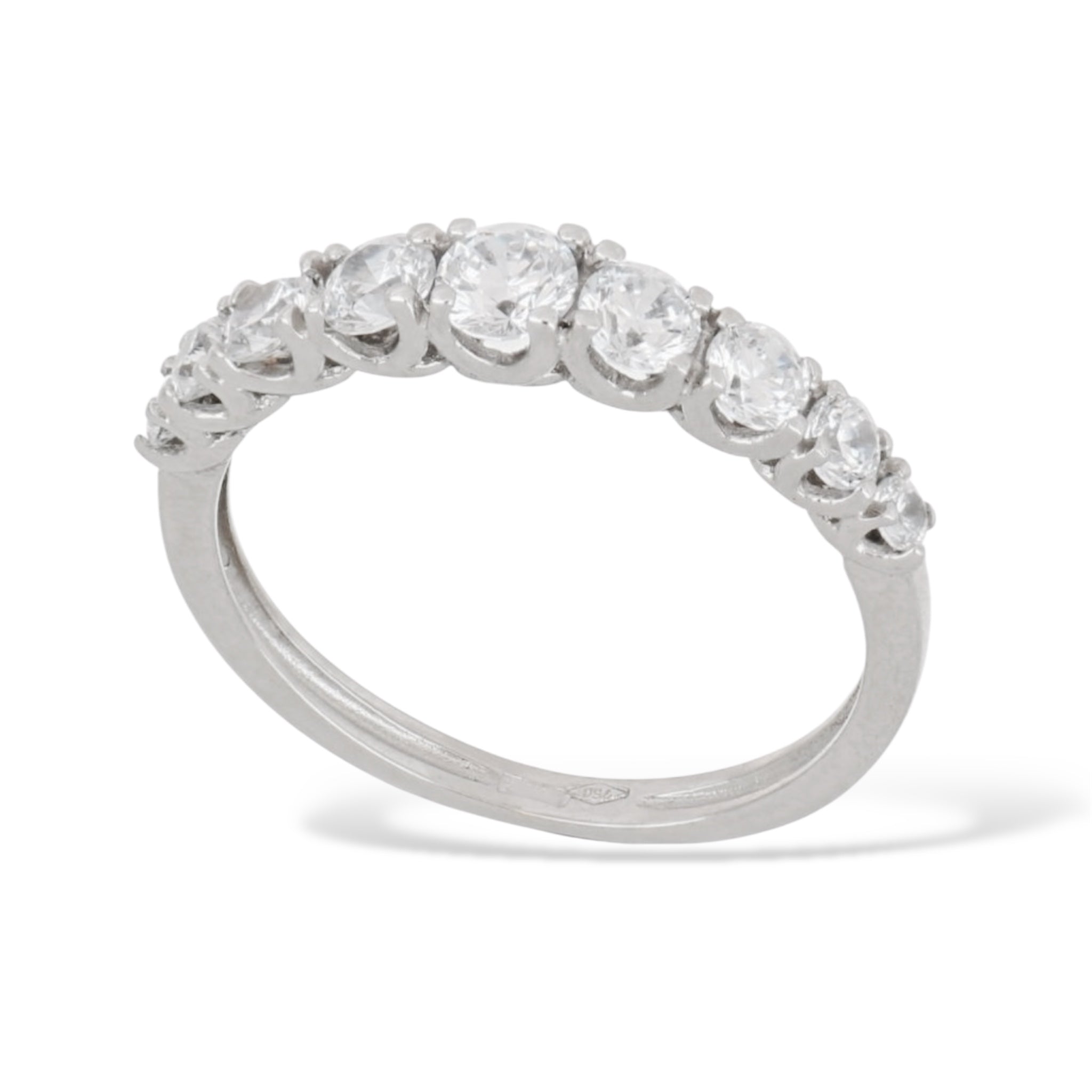 Gradient eternity ring