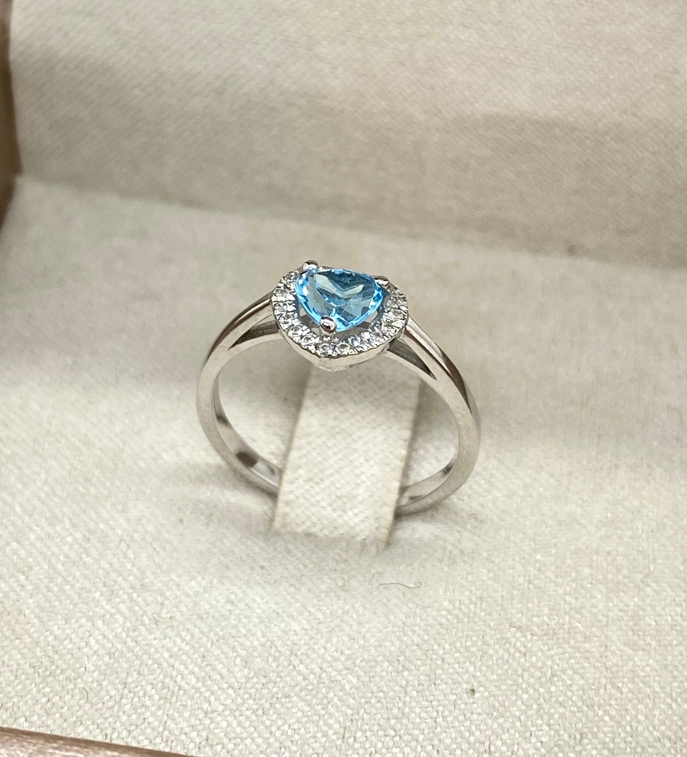 Anello cuore scintillante con topazio naturale - Shine Gioielli