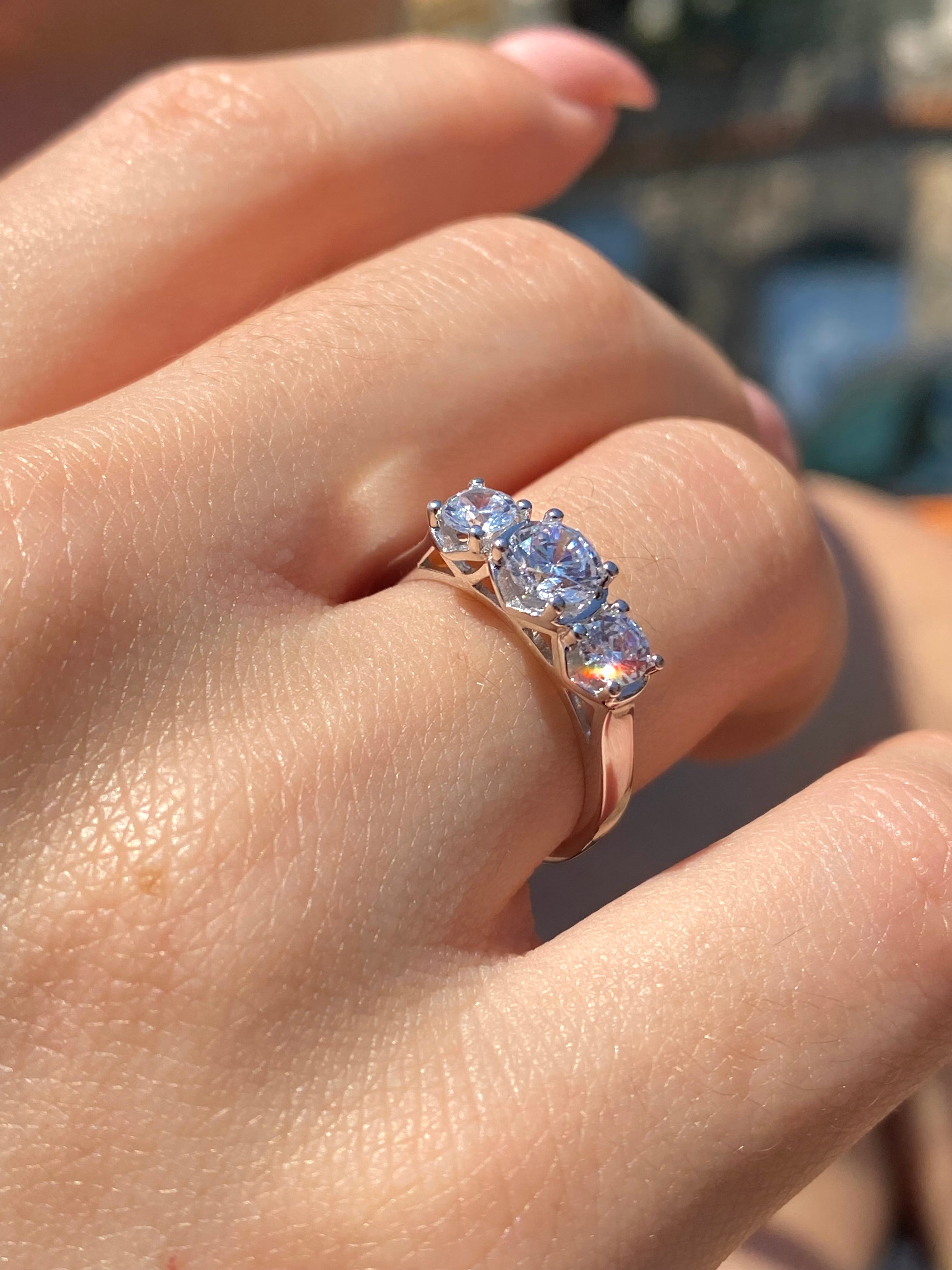 Anello Trilogy cuori degradè - Shine Gioielli