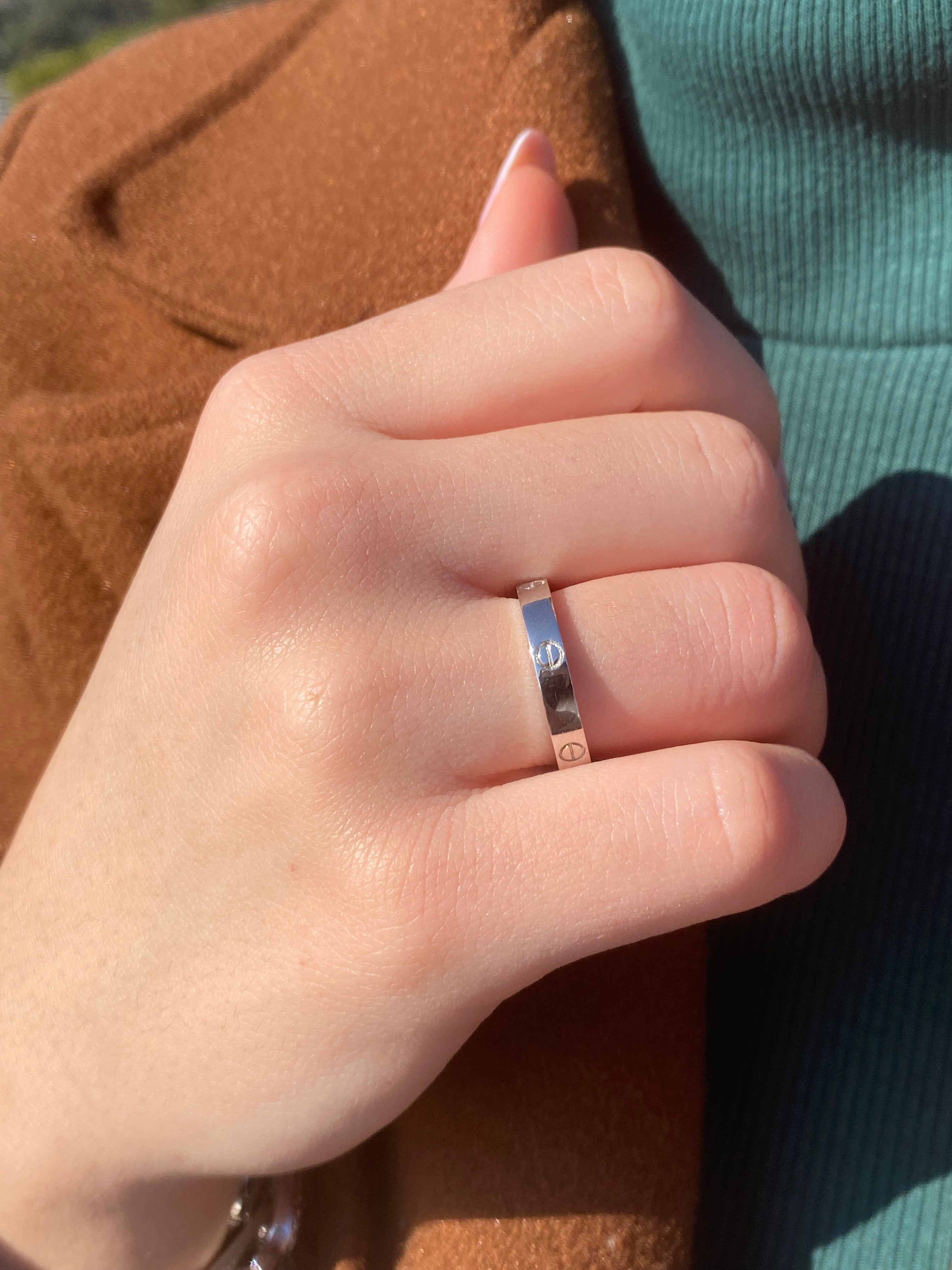 Anello fascia con viti - Shine Gioielli