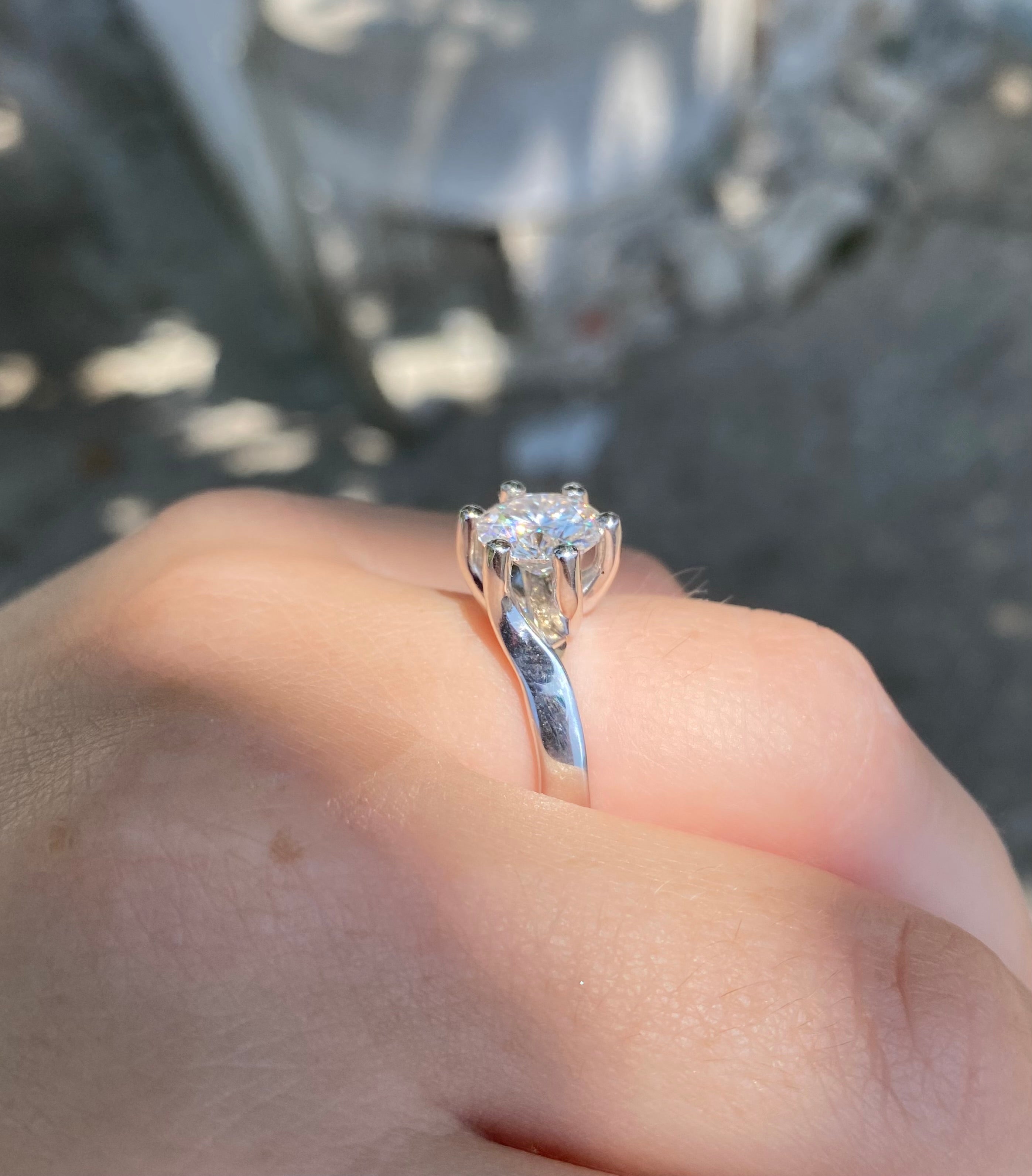 Anello solitario 2CT con moissanite