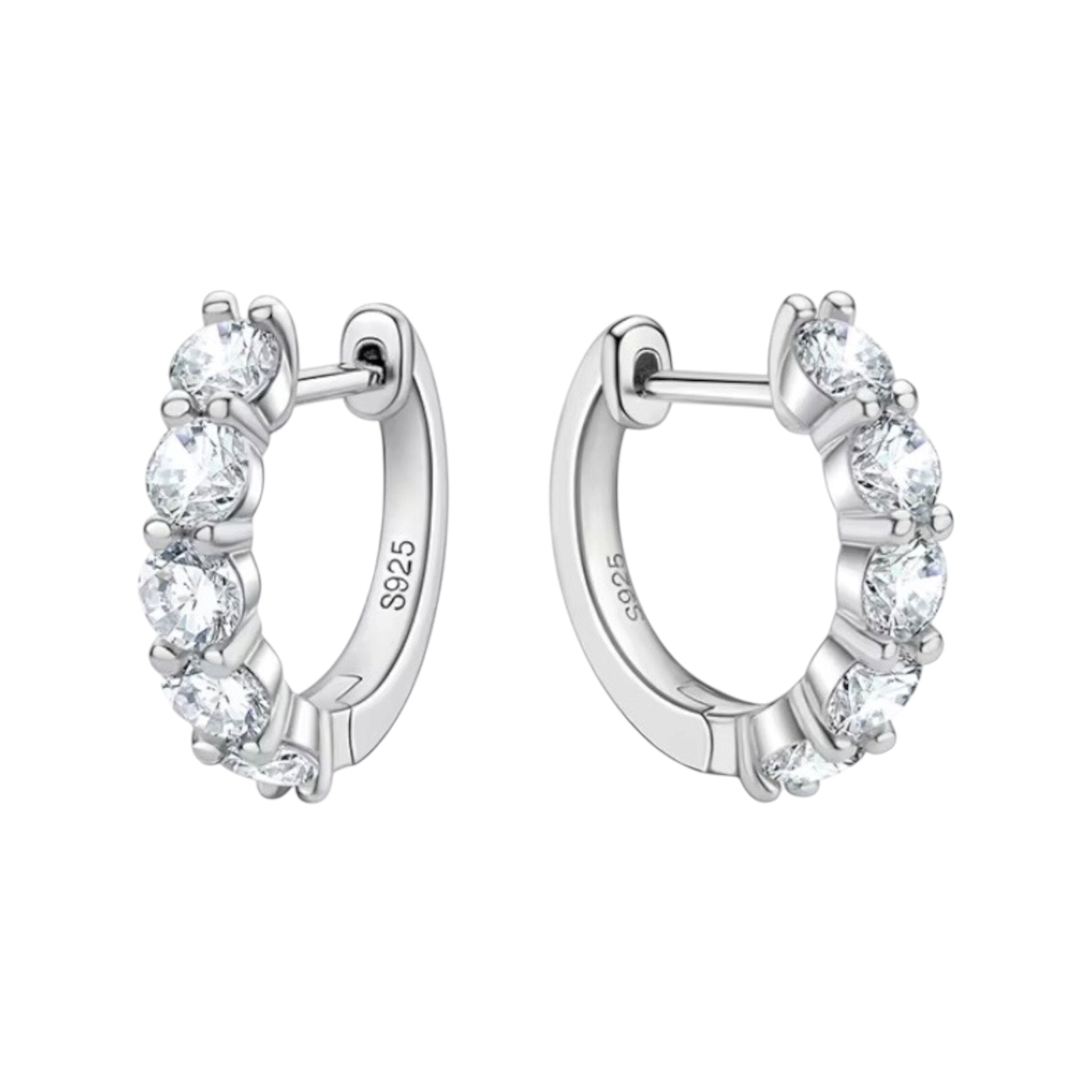 Orecchini a cerchio in moissanite con pietre da 3,5mm