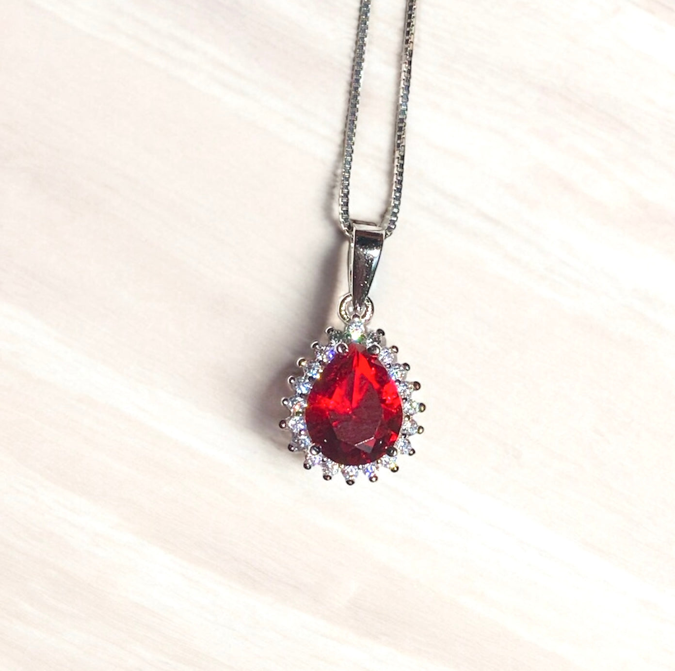 Collana goccia luminosa - Shine Gioielli