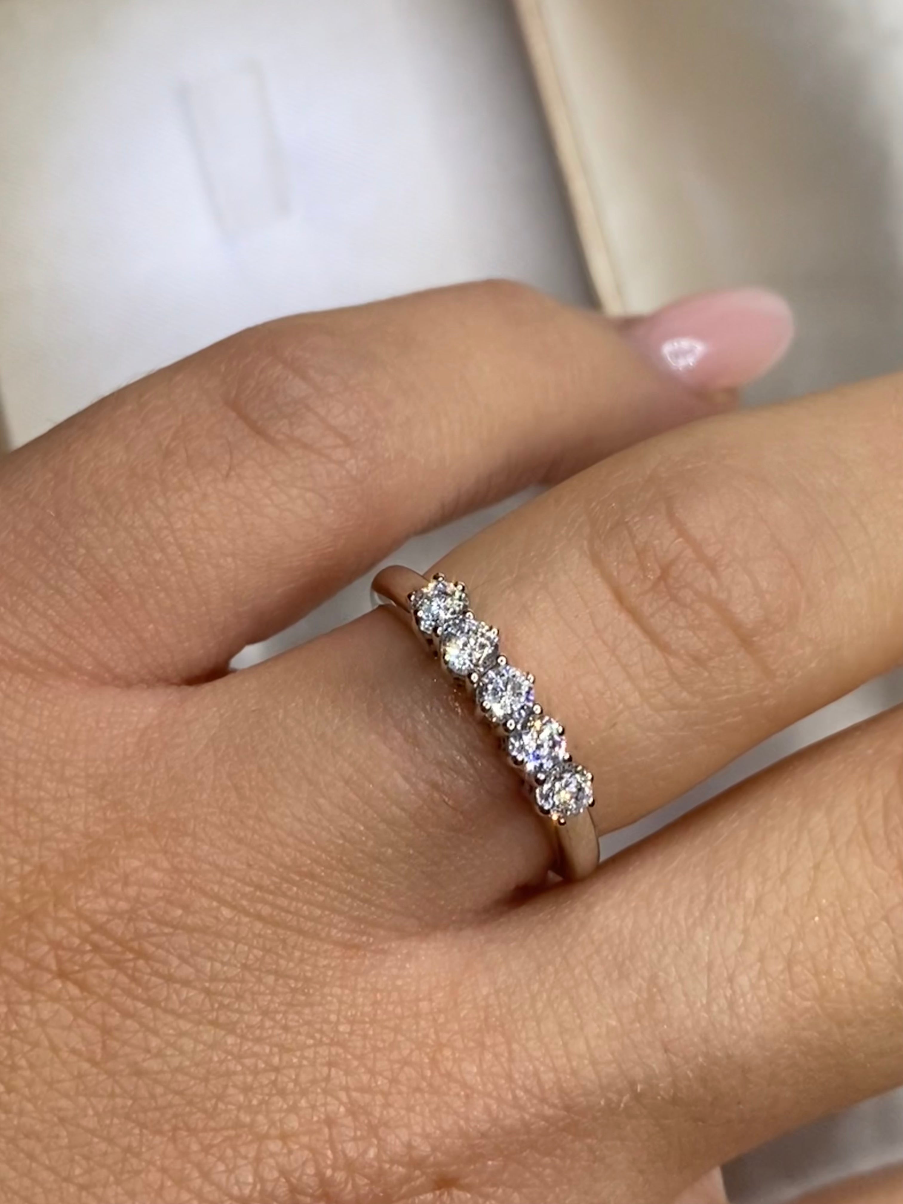 Anello Veretta in oro bianco - Shine Gioielli