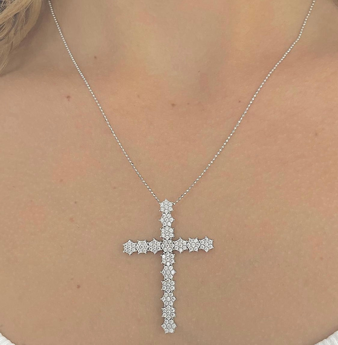 Collana Croce Luxury a fiore - Shine Gioielli