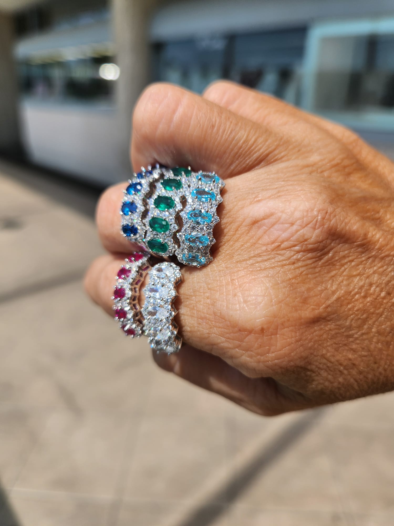 Anello multi ovali luminosi