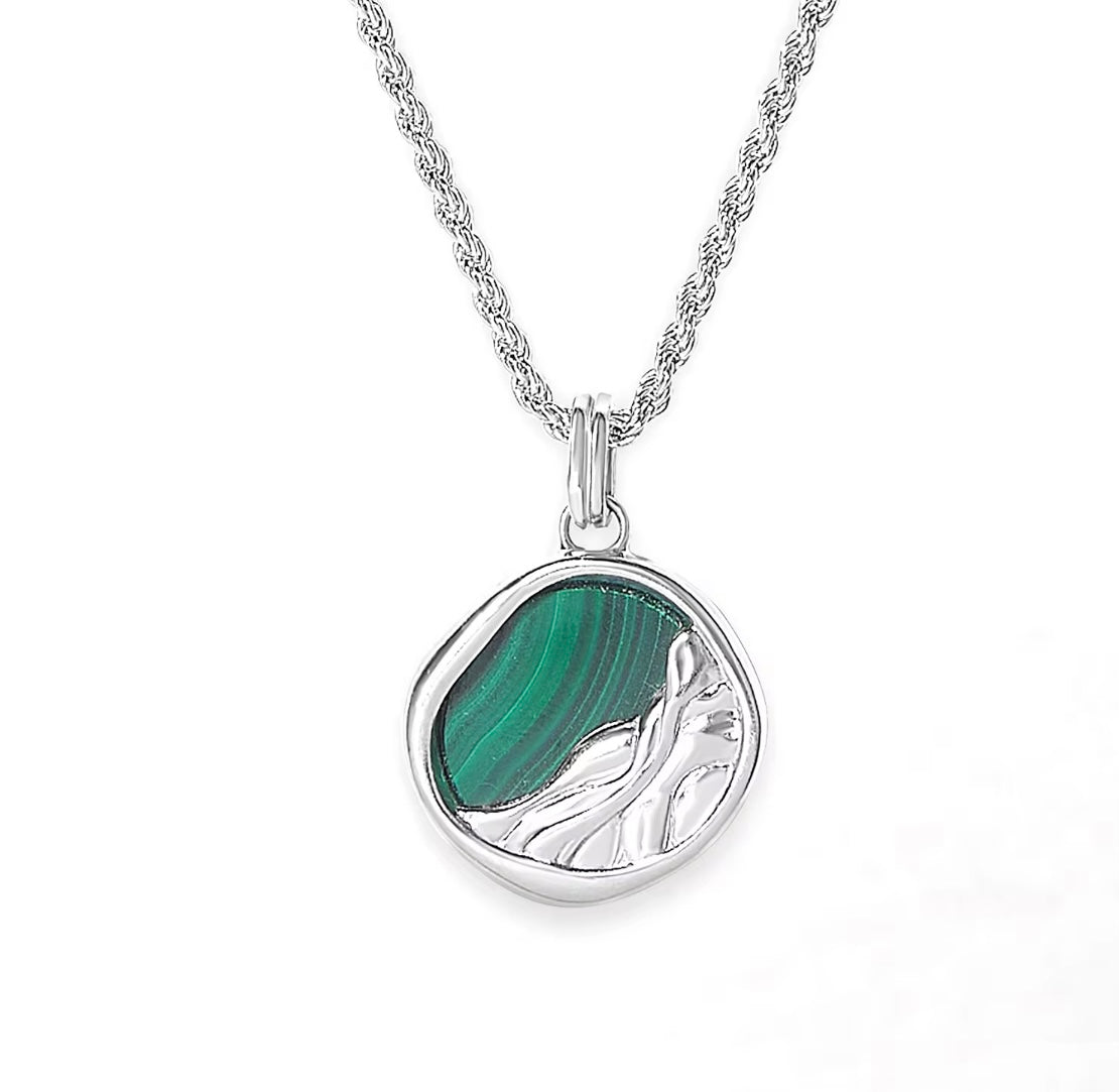 Collana bottone effetto intarsiata con malachite