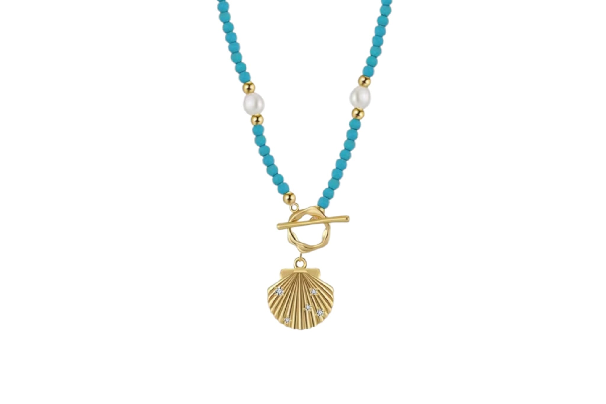 Collana con pasta di turchese e perle con conchiglia pendente