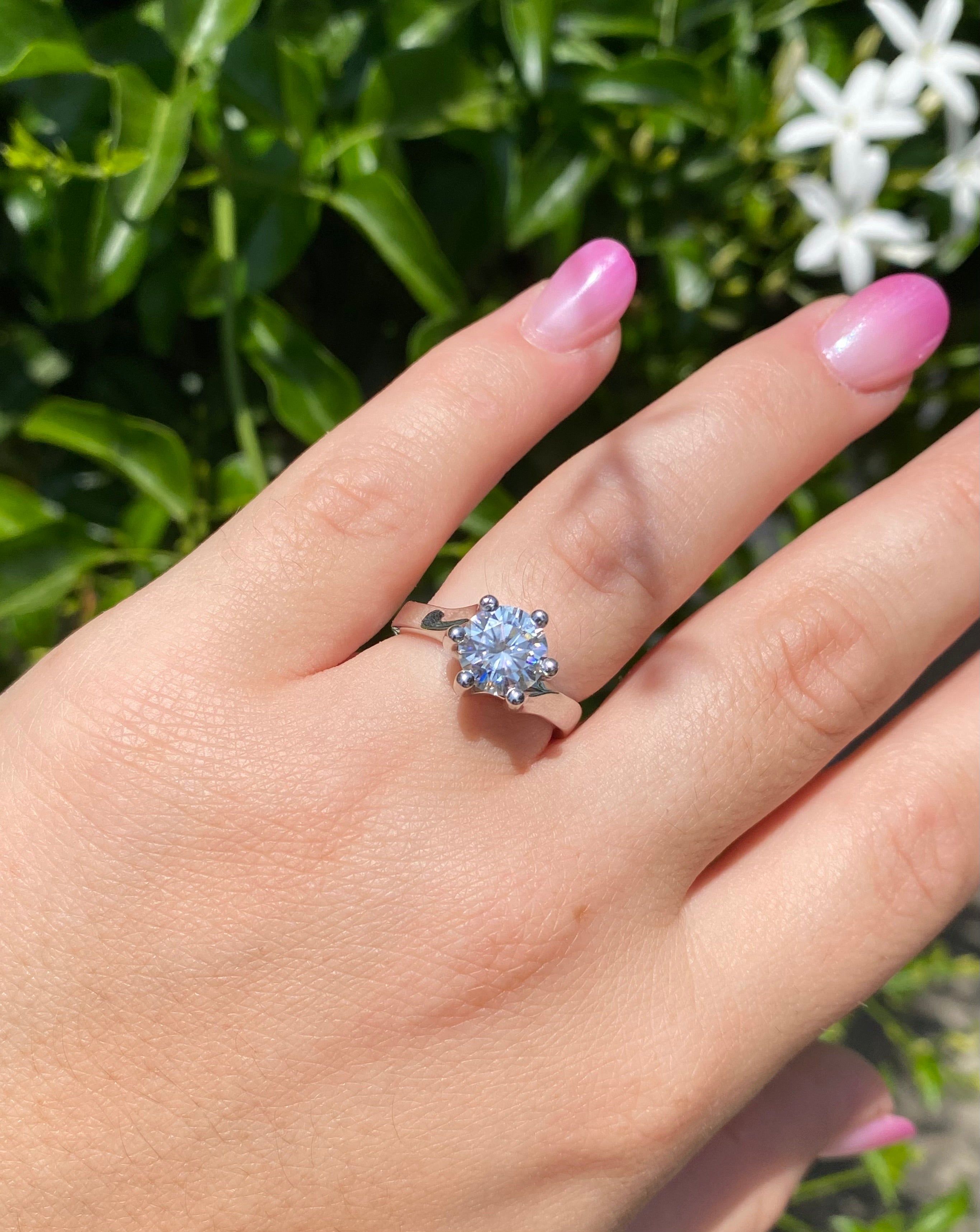 Anello solitario 2CT con moissanite