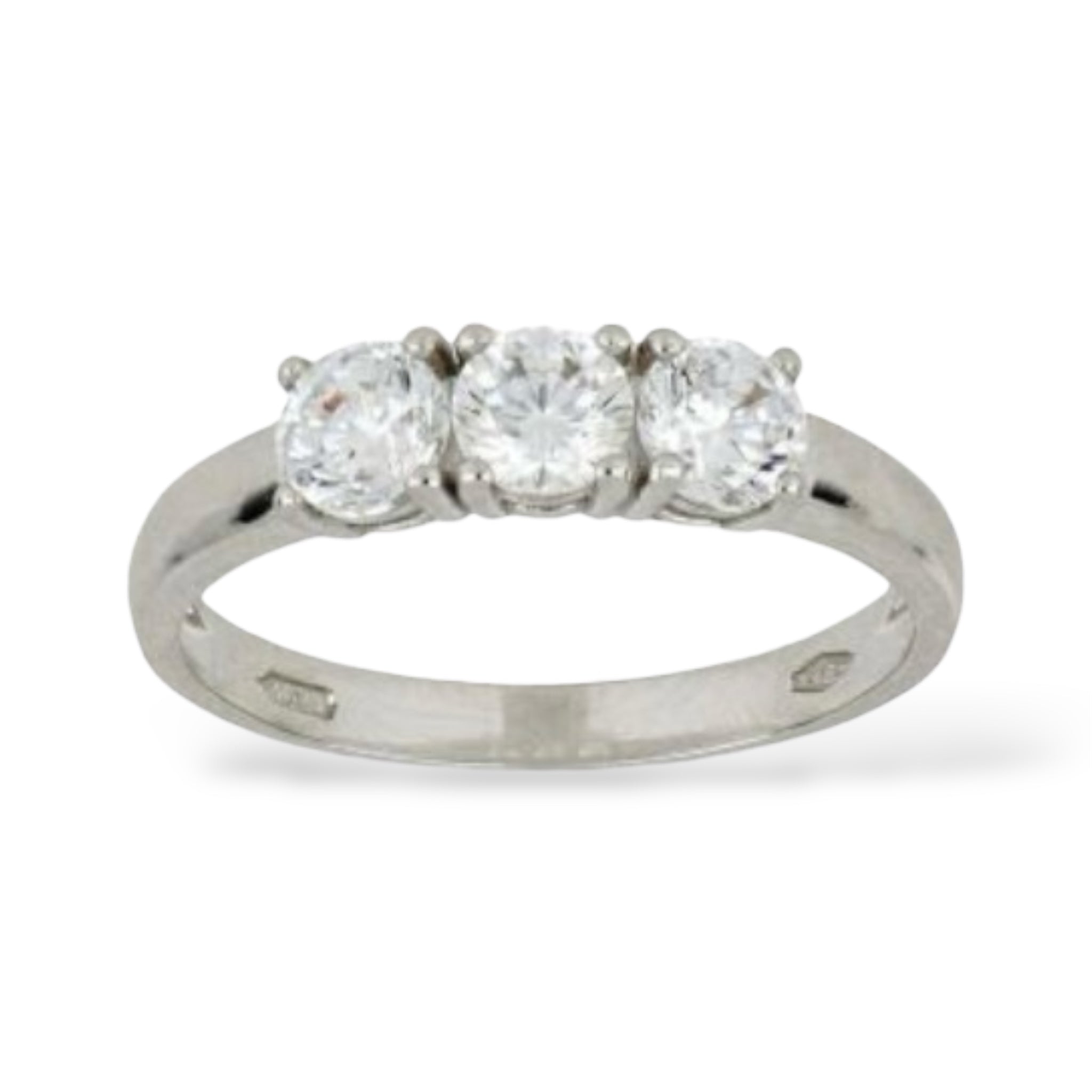 18kt white gold trilogy ring