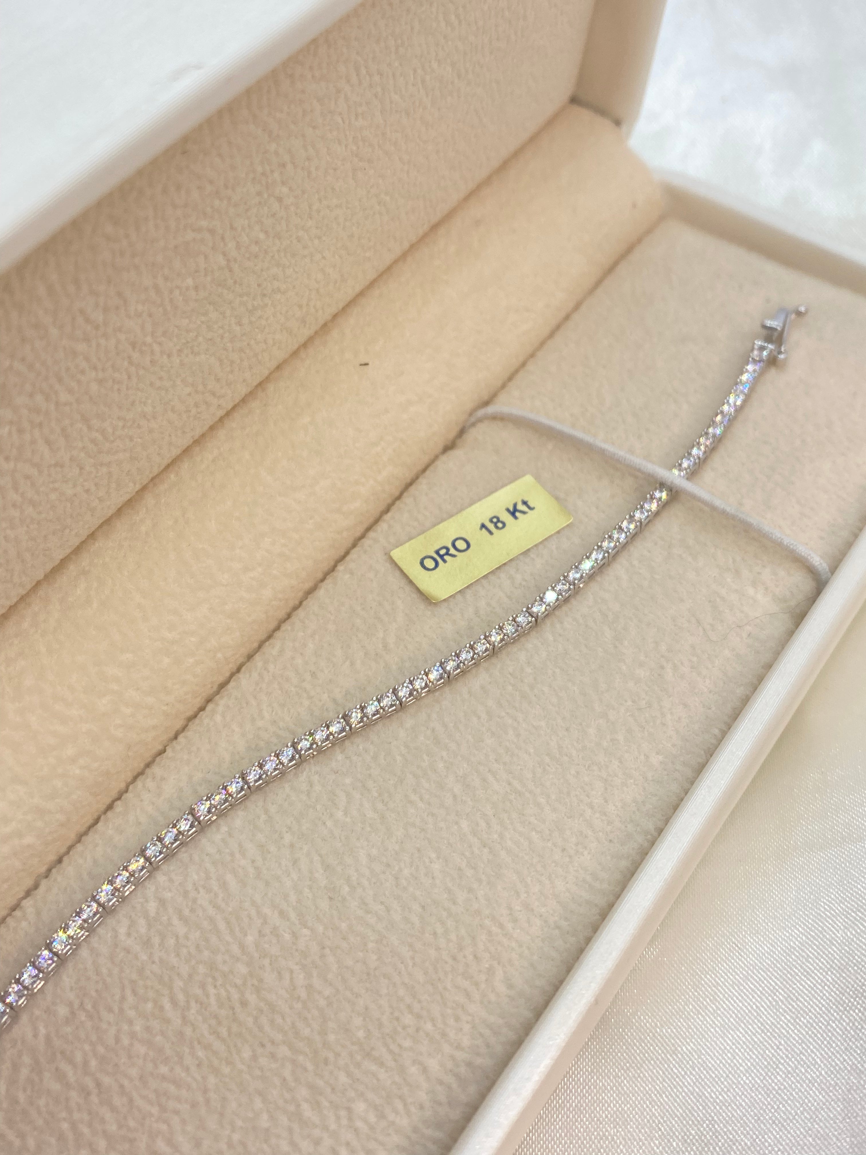 18kt gold tennis bracelet